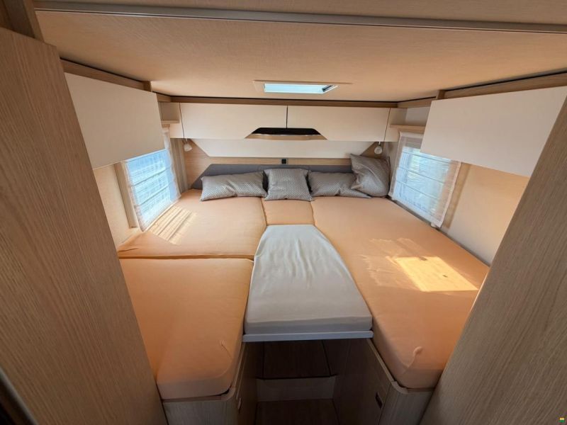 Mercedes Benz ***HYMER 580BMC***NEUWERTIG**LÄNGSBETT**