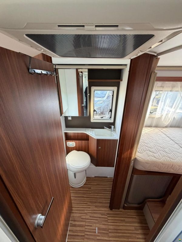 Fiat *ADRIA SONIC SUPREME 710SL*NUR 30000KM*