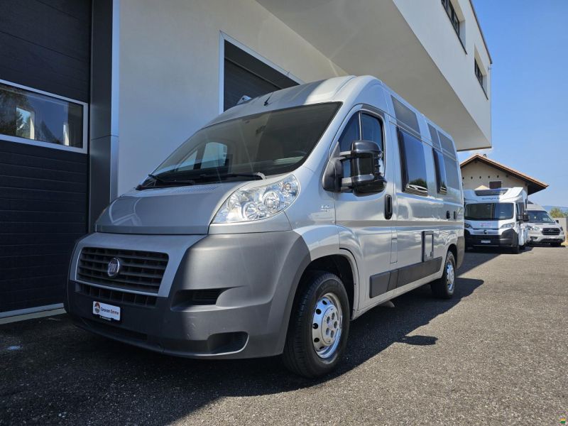 Pössl Globecar R540 mit Doppelbett, Solar!