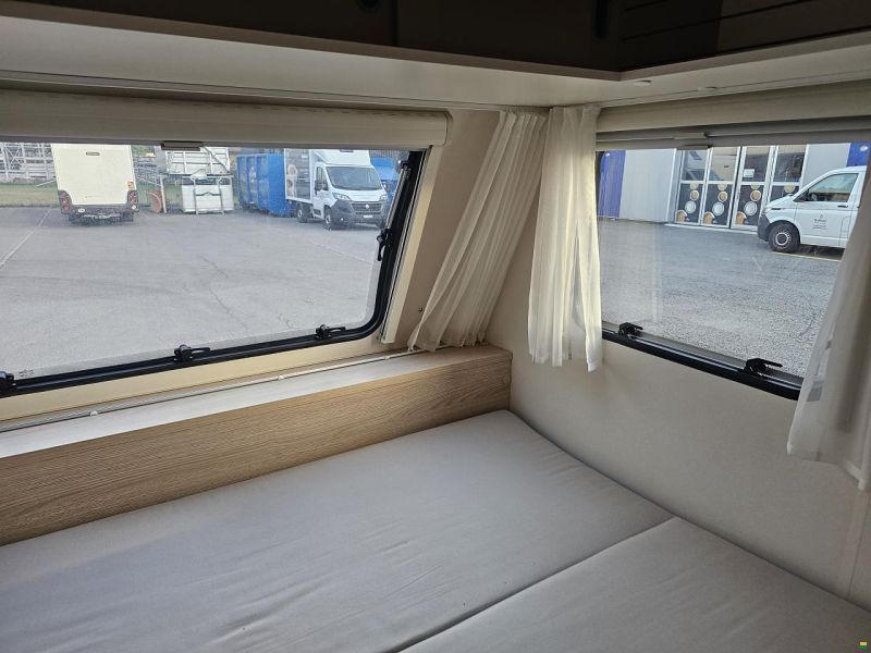 Adria Aviva E 400 PS