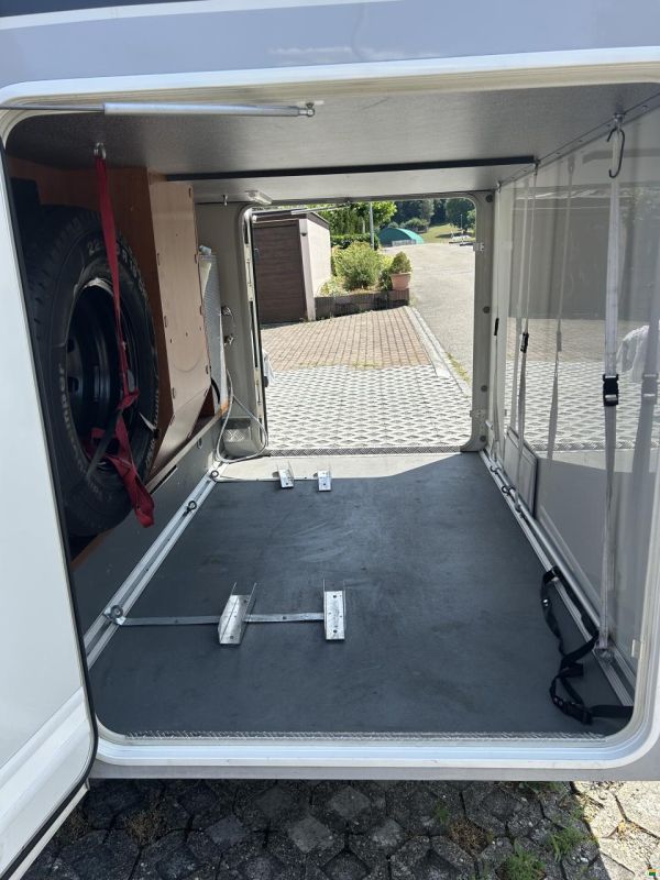Carthago C-Compactline I143LE