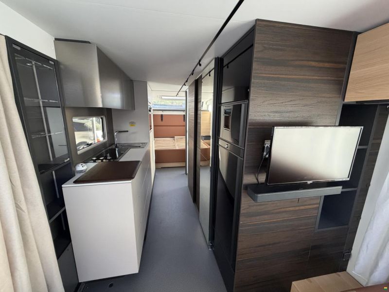 Adria Astella 754DP