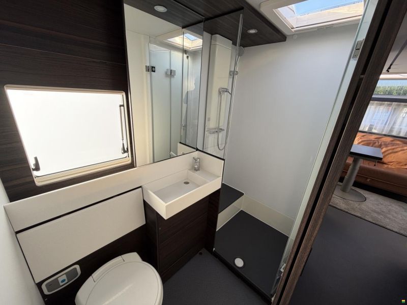 Adria Astella 754DP