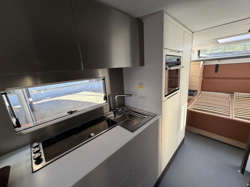 Adria Astella 754DP