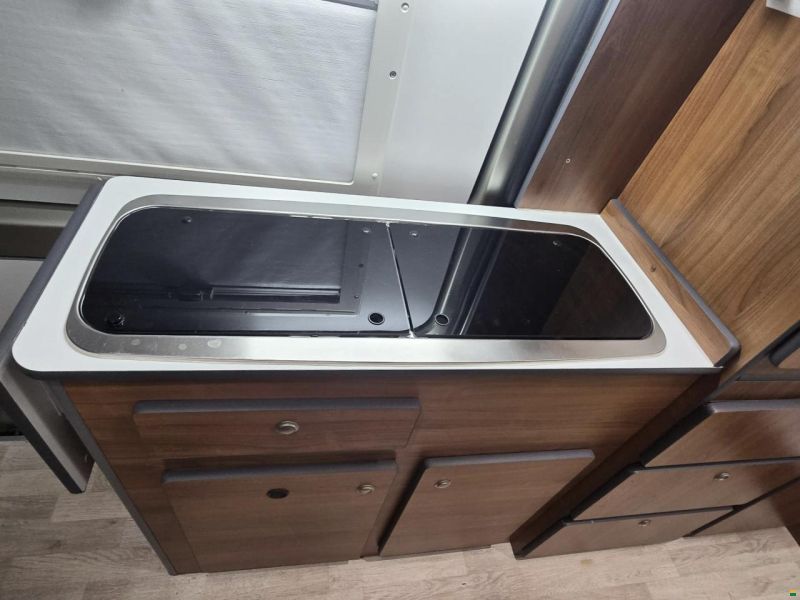 Burow Mobil 600 17 Q H3 2.3 150MJ