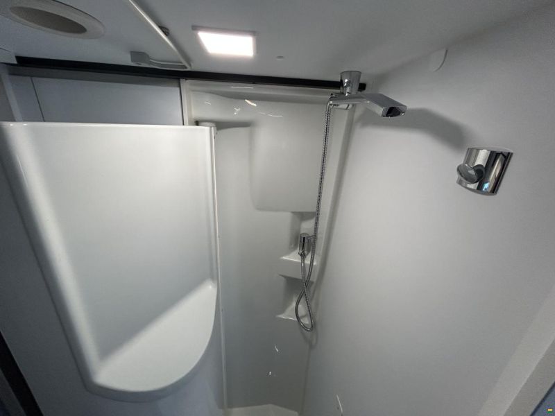 Adria Twin Supreme 600 SPB