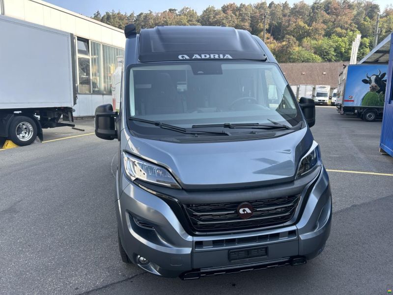 Adria Twin Supreme 600 SPB