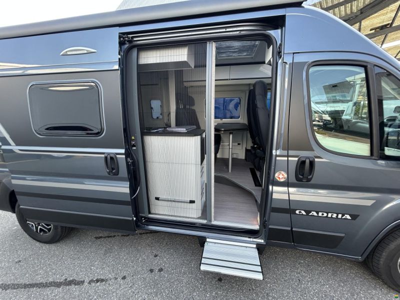 Adria Twin Supreme 600 SPB