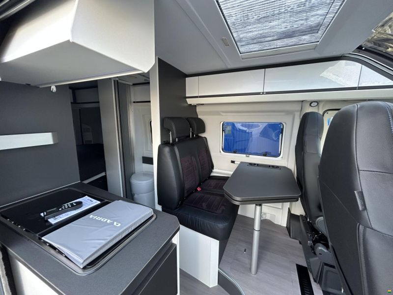 Adria Twin Supreme 600 SPB