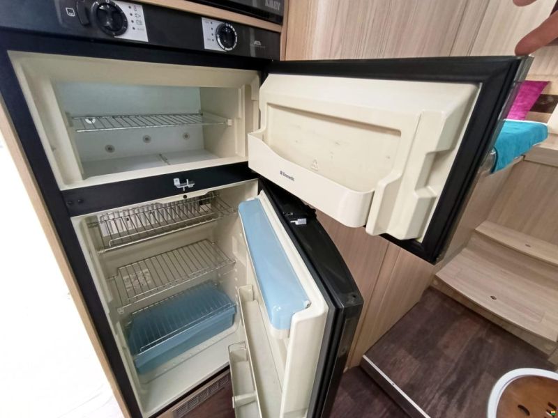 Riviera 85 P
