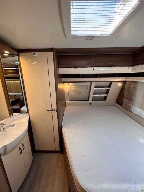 Hobby 720 UKFe Prestige