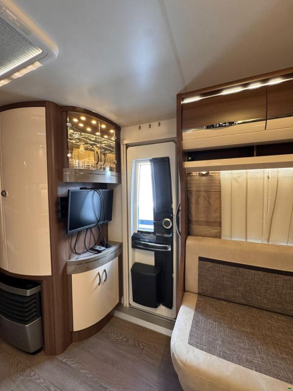 Hobby 720 UKFe Prestige