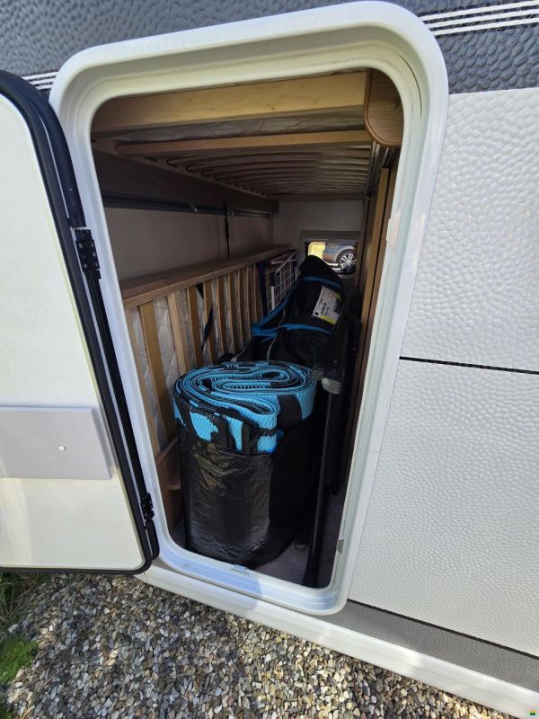 Hobby 540 KMFe De Luxe