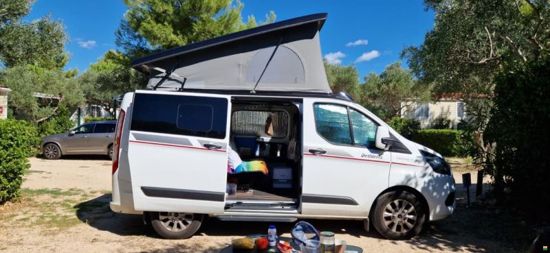 Ford Globevan Camp one