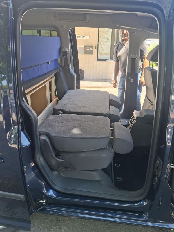 Volkswagen VW CADDY 4X4 AUT CAMPER 5SITZE