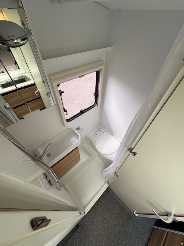 Adria Action 391 PH
