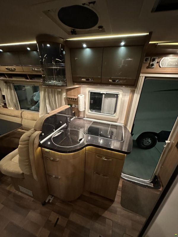 Hymer B 544