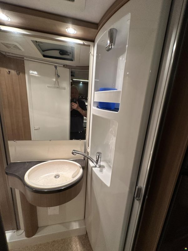 Hymer B 544