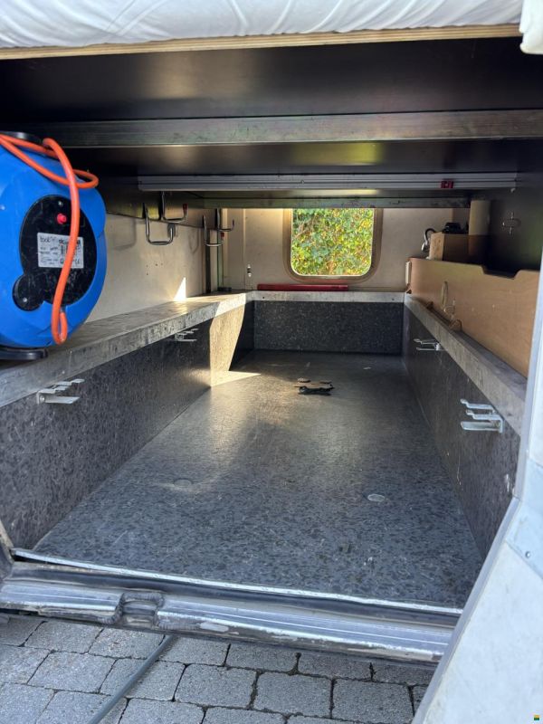 Hymer B524