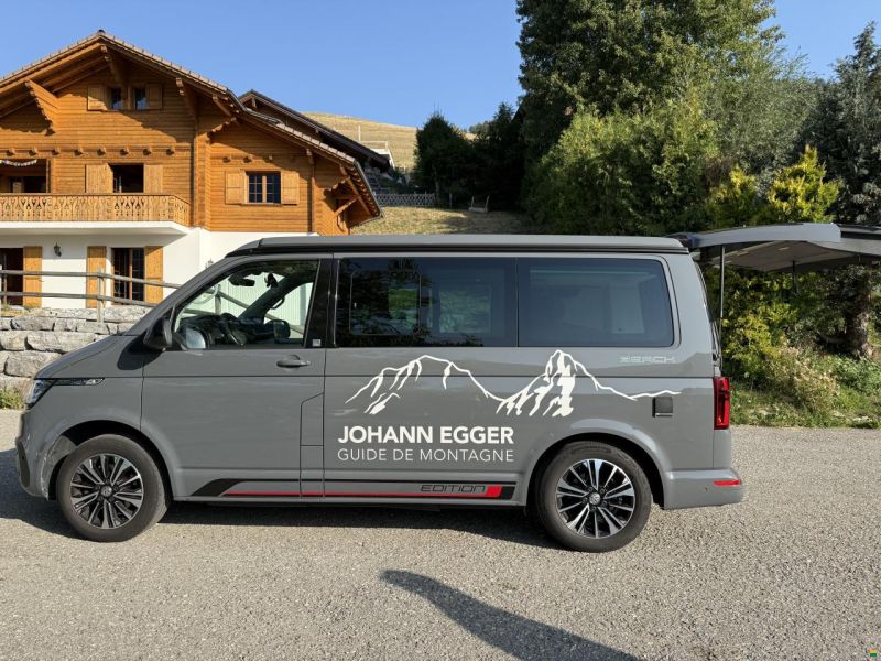 Across Car VW t6.1 California