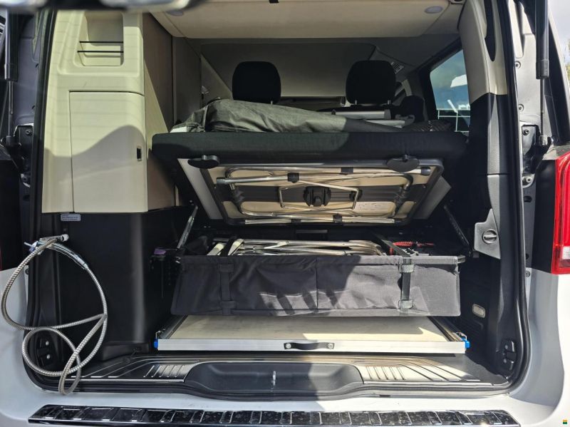 Mercedes Benz MARCO POLO 250D AMG LINE 4MATIC AUTOMAT