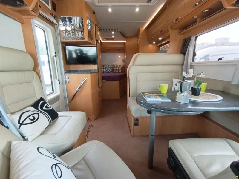 Iveco Starliner by Maurer