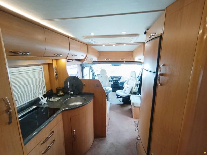 Iveco Starliner by Maurer