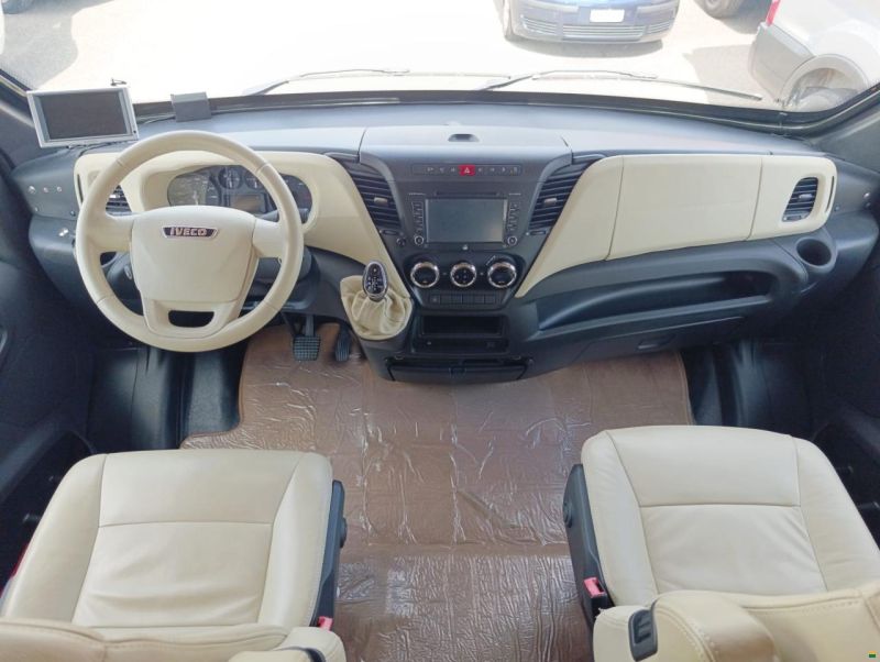 Iveco Starliner by Maurer