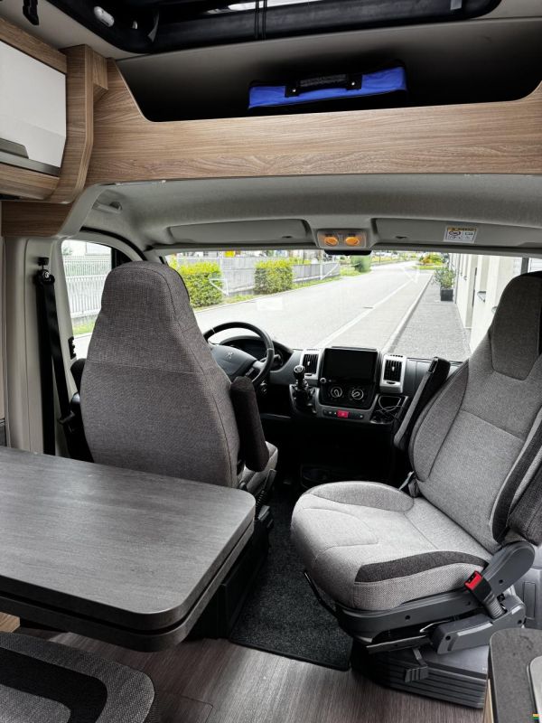 Peugeot Boxer Knaus Box Star