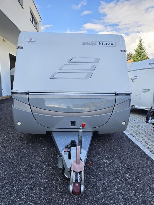 Hymer Eriba 530 mit Einzelbett, Mover!