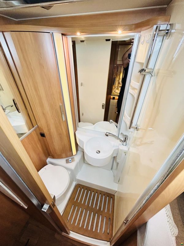 Hymer B 504