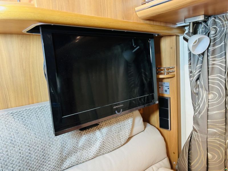 Hymer B 504
