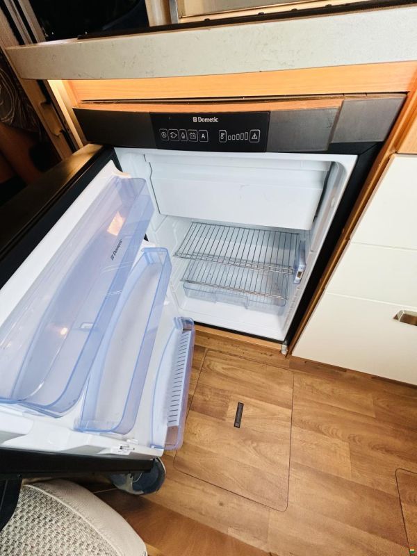 Hymer B 504