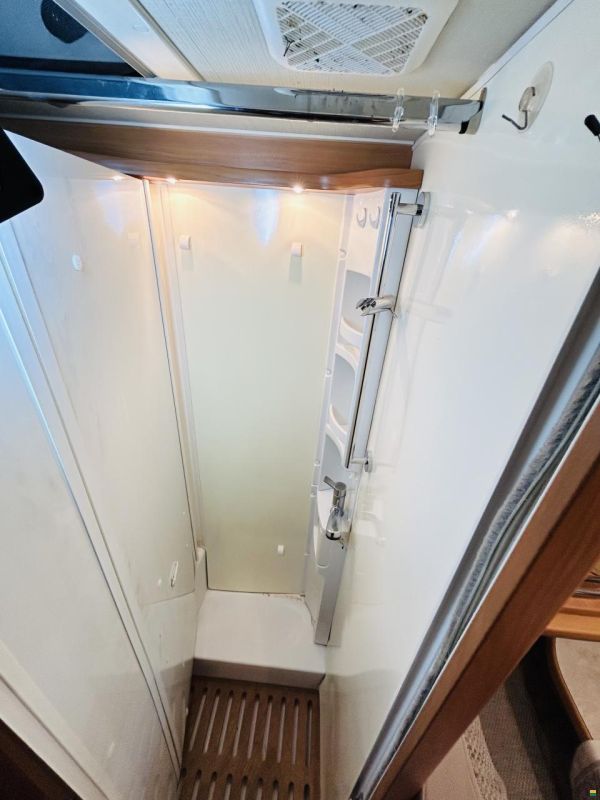 Hymer B 504