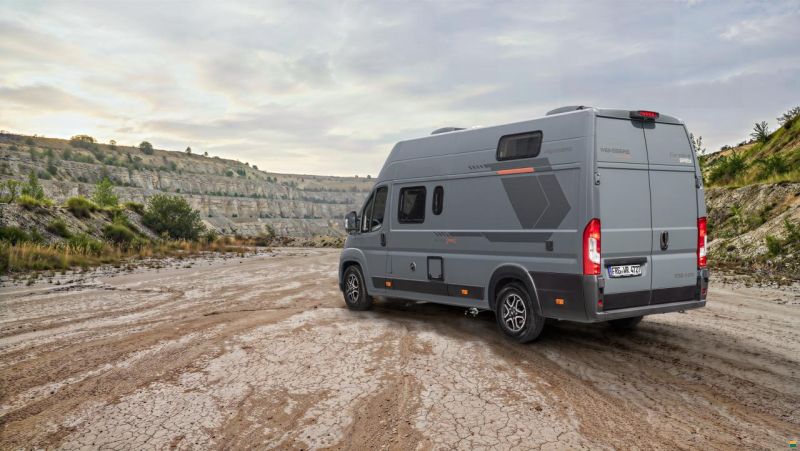 Weinsberg Cara Bus Grey 630 MEG Ed. [Fire] Outlaw