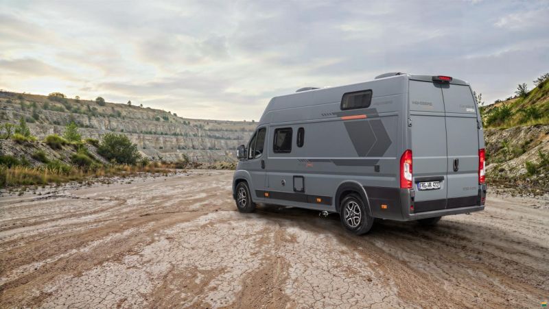 Weinsberg Cara Bus 630 MEG Ed. [Fire] Outlaw