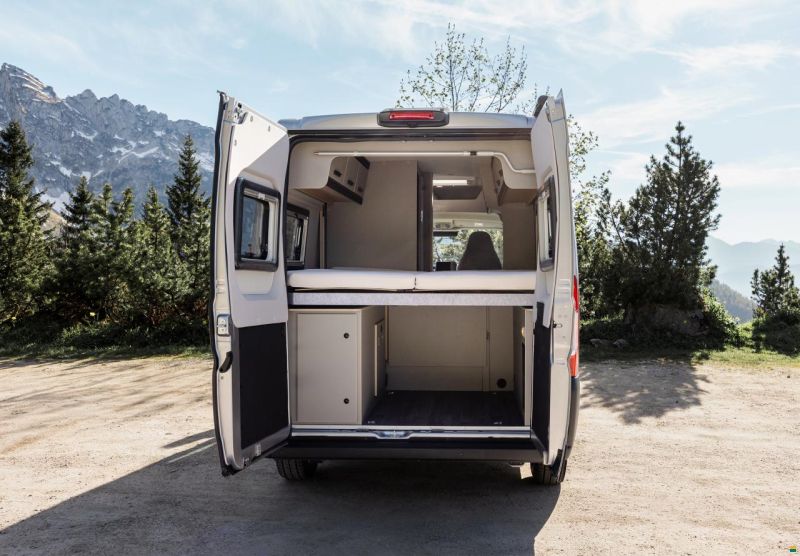 Weinsberg Cara Bus 600 ME Edition [Fire]