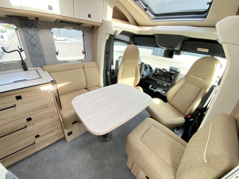 Eura Mobil Xtura XT 686 EF