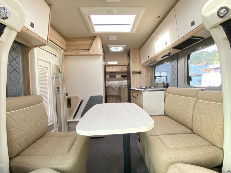 Eura Mobil Xtura XT 686 EF