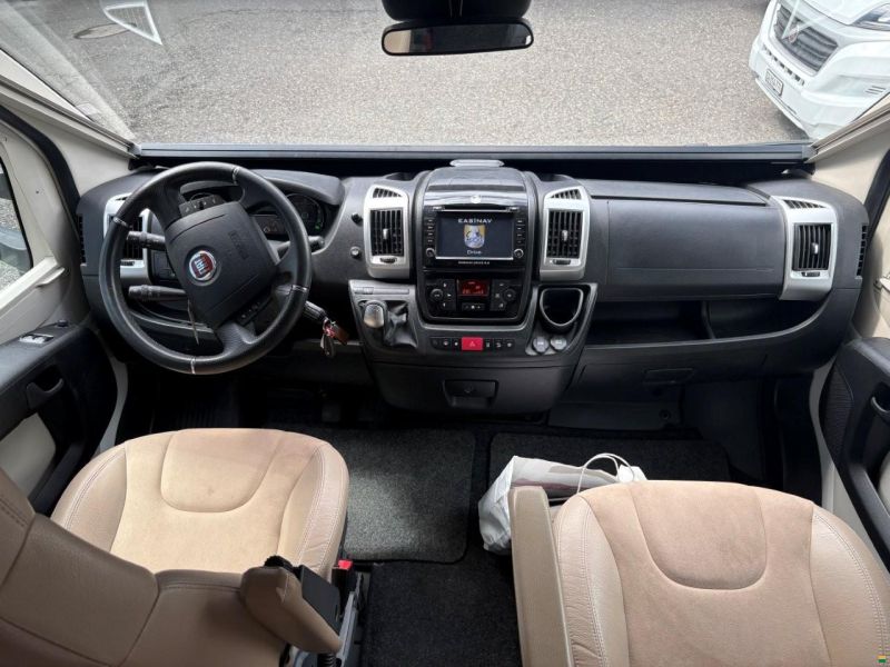 Adria Matrix M 670 SL
