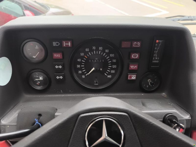 Mercedes Benz 410