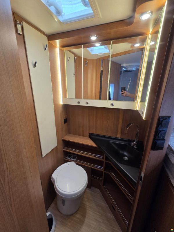 LMC Liberty EXPLORER II 730G