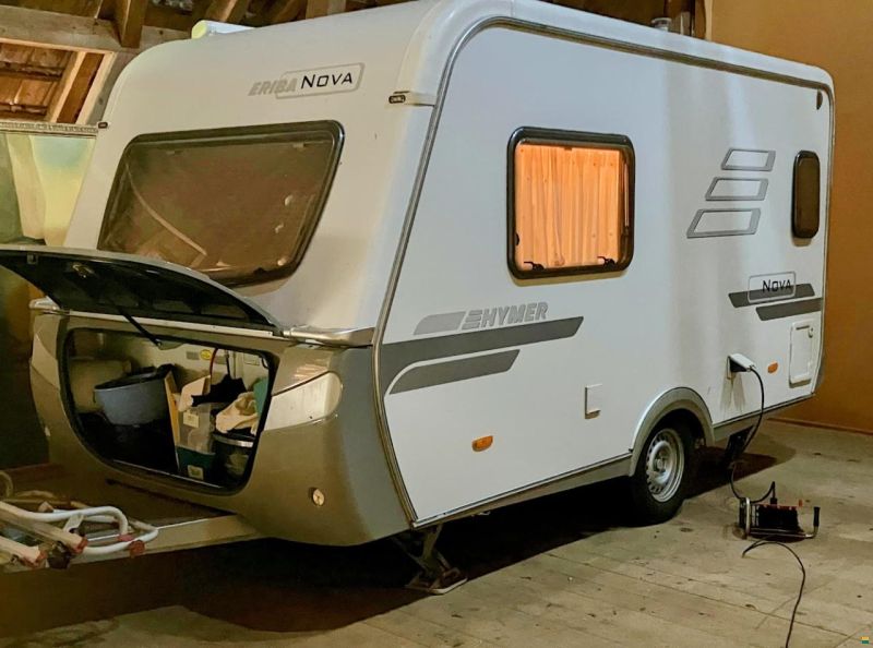 Hymer Eriba-Nova 390