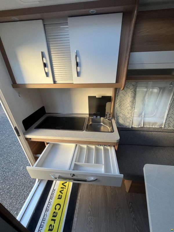 Hobby 400SFE mit Mover