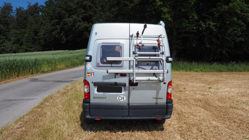 Adria Twin M