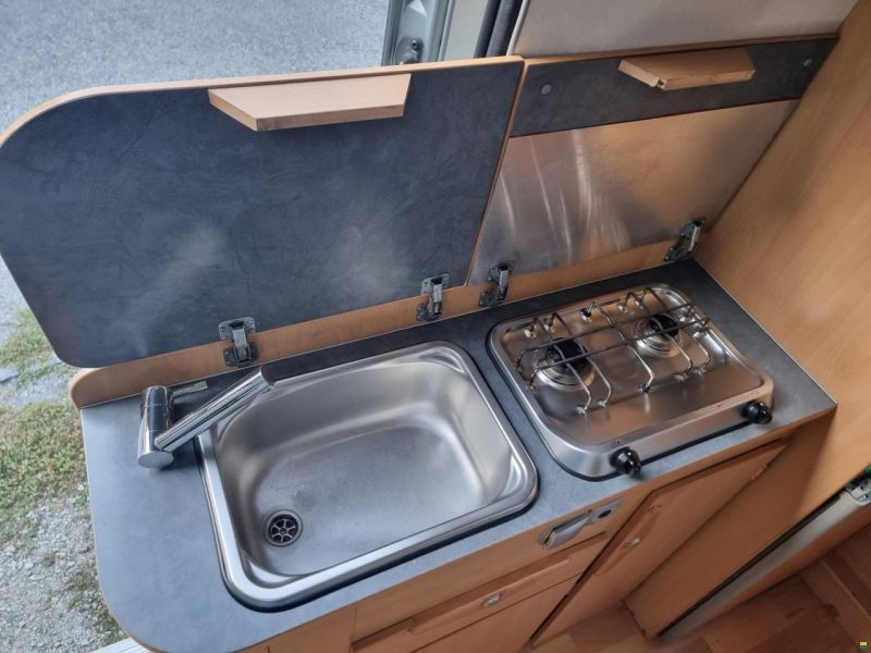 Adria Twin M