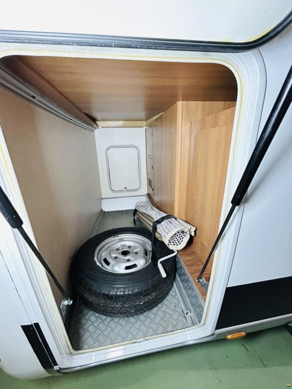 Hobby T500 Van exclusive