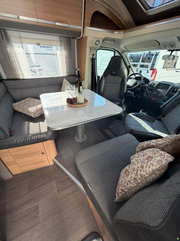 Adria Matrix 670SL mit Einzelbett&Hubbett!