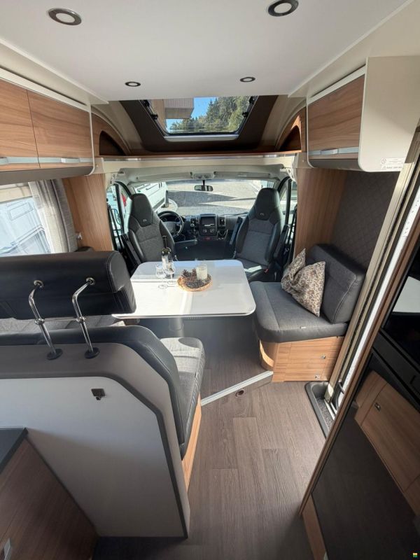 Adria Matrix 670SL mit Einzelbett&Hubbett!