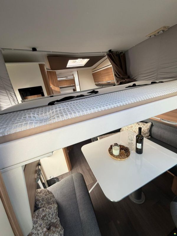 Adria Matrix 670SL mit Einzelbett&Hubbett!